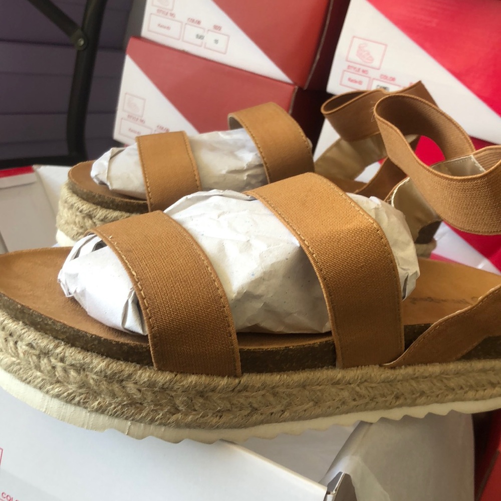 📣”Sophia” ✨Camel Espadrille platform Sandals - Picture 8 of 8